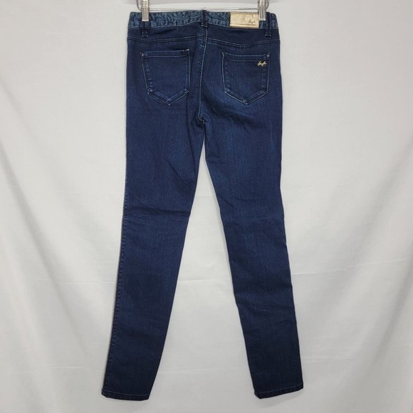 Peace Bird Skinny Leg Floral design - Picture 3 of 13